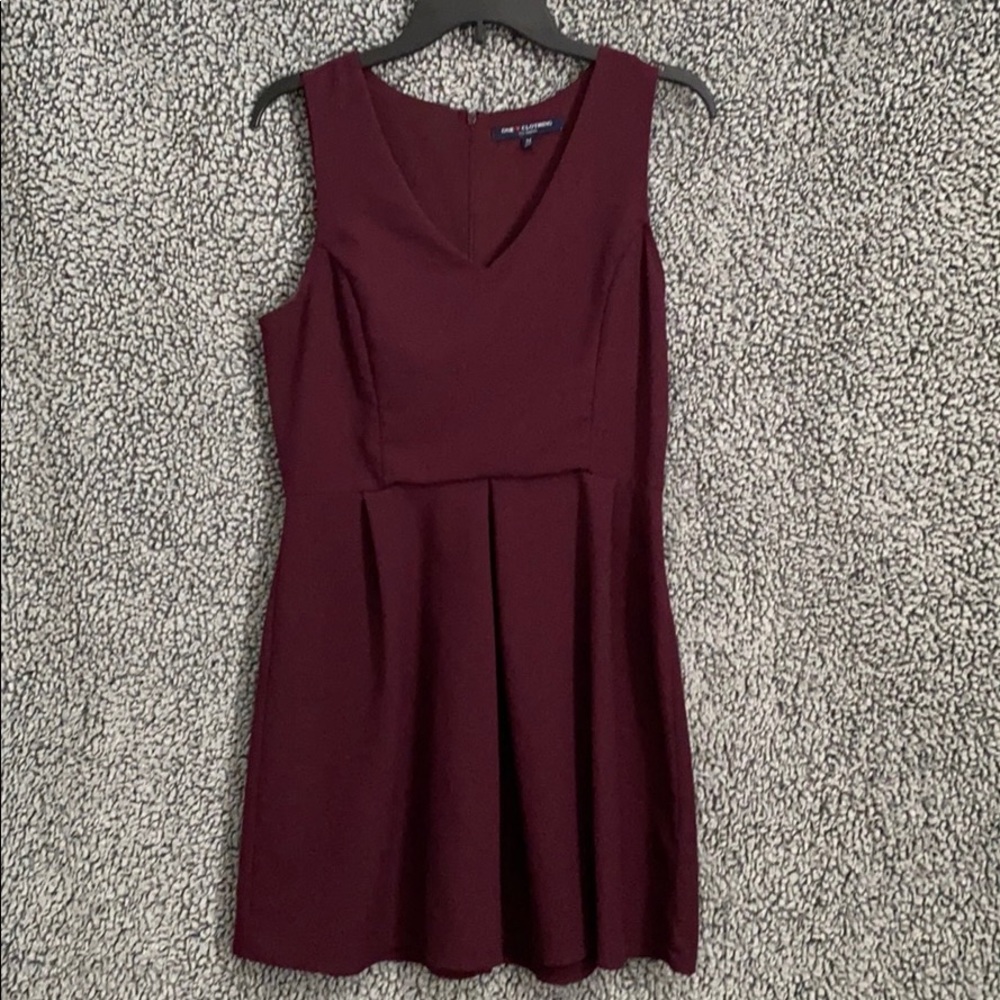 Maroon knee high flow dress